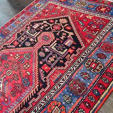 1950 ZANJAN RUG 4’ 4” x 8’ (MED/FEA#162)