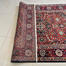 1970 TABRIZ RUG 4’ 8” x 6’ 6” (MED/FEA#569)