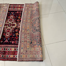 1950 TUYSERKAN RUG 3’ 10” x 6’ (MED.3501)