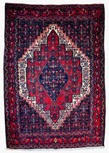 1930 SENAH RUG 4’ 1” x 5’ 10” (MED.729)