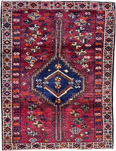 1950 SHIRAZ RUG 3’ 6” x 4’ 6” (MED.242)