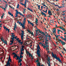 1900 YOMUD RUG 2’ 5” x 2’ 9” (SMA#794)