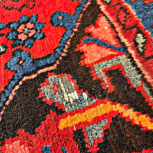 1940 ZANJAN RUG 4’ 3” x 6’ 5” (MED.100)