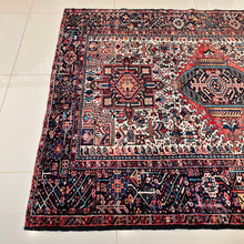 1930 QARAJEH (KARAJA) RUG 4’ 10” x 6’ 3” (MED.1420)