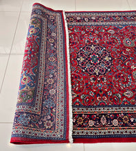 1970 SARUQ RUG 4’ 5” x 6’ 6” (MED.FEA.2634)