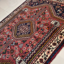 1950 SHIRAZ RUG 3’ 5” x 5’ (MED.288)