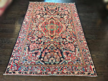 1930 SOLTANABAD RUG 4’ 3” x 6’ 7” (MED/FEA#533)