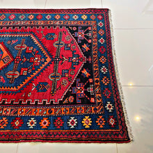 1930 ZANJAN RUG 4’ 3” x 7’ 1” (MED.FEA.145-1)