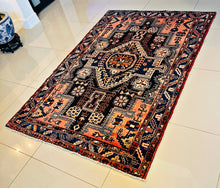 1930 BORUJERD RUG 4’ 4” x 6’ 6” (MED.FEA.6000)