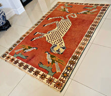 1960 SHIRAZ RUG 4 x 6 (MED.252)