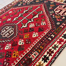 1960 SHIRAZ RUG 3’ 5” x 5’ (MED.267)