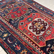 1950 TARUM ZANJAN RUG 4’ 1” x 6’ 9” (MED.7623)