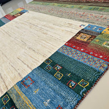 1980 GABBEH RUG 5’ 7” x 7’ 7” (MED.FEA.1912)