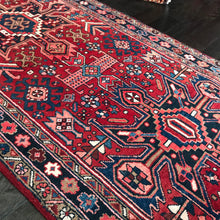 1950 HERIZ RUG 3’ 9” x 11’ 5” (RUN/FEA#6366)