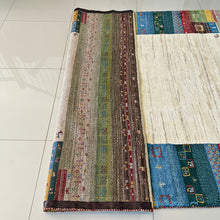 1980 GABBEH RUG 5’ 7” x 7’ 7” (MED.FEA.1912)