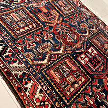 1930 BAKHTIARI RUG 4’ 10” x 6’ 4” (MED/FEA#2)