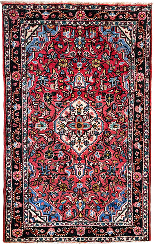 1960 TUYSERKAN RUG 2’ 7” x 4’ 3” (SMA.851)