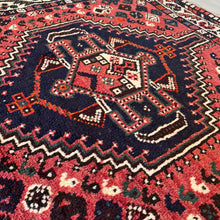 1970 SHIRAZ RUG 3’ 4” x 4’ 10” (MED.174)