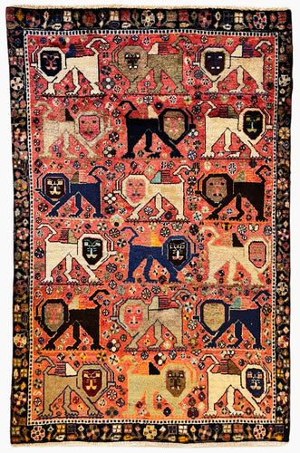 1930 SHIRAZ RUG 4’ x 6’ 3” (MED.FEA.253)