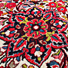 1940 BORCHALU RUG 4’ 9” x 6’ 8” (MED.FEA.713)