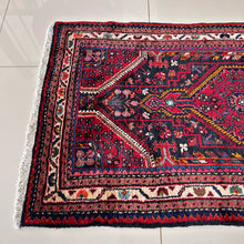 1960 TUYSERKAN RUG 2’ 6” x 4’ 7” (SMA.805)