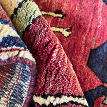 1960 SHIRAZ RUG 3’ 4” x 5’ 6” (MED.255)