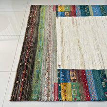 1980 GABBEH RUG 5’ 7” x 7’ 7” (MED.FEA.1912)