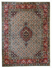 1970 PERSIAN MOOD RUG 5’ x 6’ 7” (MED.FEA.136)