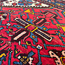 1930 BAKHTIARI RUG 4’ 4” x 6’ 5 (MED.FEA.6786)