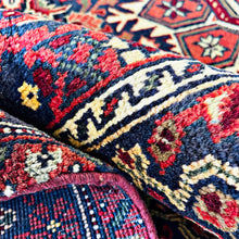 1950 QOLTUQ BIDJAR RUG 4’ 2” x 6’ 10” (MED.FEA.1160)