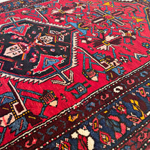 1930 BAKHTIARI RUG 4’ 4” x 6’ 5 (MED.FEA.6786)