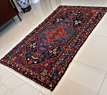 1930 BAKHTIARI RUG 4’ x 6’ 6” (MED.FEA.1401)