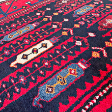 1950 BORUJERD RUG 3’ 3” x 5’ 1” (MED.1458)