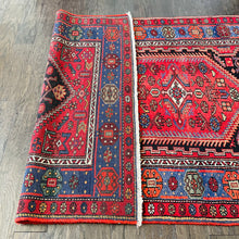 1950 ZANJAN RUG 4’ 4” x 8’ (MED/FEA#162)