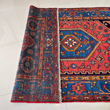 1930 ZANJAN RUG 4’ 4” x 6’ 6” (MED.FEA.959)