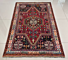 1960 QASHQAEI SHIRAZ RUG 3’ 3” x 5’ (MED.239)