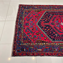 1930 ZANJAN RUG 4’ 3” x 6’ 4” (MED.FEA.111)