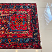 1930 HERIZ RUG 3’ 9” x 14’ 8” (RUN.FEA.721)