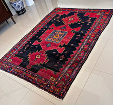 1950 TARUM RUG 4’ 10” x 6’ 10” (MED.150)