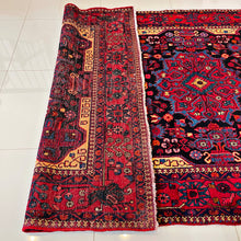 1950 NAHAVAND RUG 5’ 6” x 9’ 10” (MED.FEA.250)