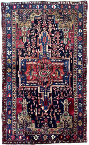 1950 BIDJAR RUG 4’ 1” x 6’ 9” (MED.FEA.144)