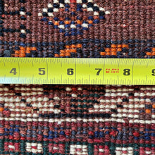 1970 SHIRAZ RUG 3’ 5” x 4’ 10” (MED.237)