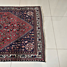 1970 ABADEH RUG 3’ 4” x 5’ 1” (MED.286)