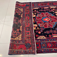 1960 NAHAVAND RUG 5’ 3” x 9’ 2” (MED.FEA.356)