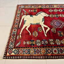 1960 SHIRAZ RUG 4’ 3” x 6’ 6” (MED.FEA.130)