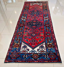 1930 PERSIAN ZANJAN RUG 3’ 4” x 8’ 10” (MED.RUN.FEA.167)