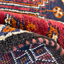 1950 SHIRAZ RUG 3’ 6” x 4’ 6” (MED.242)