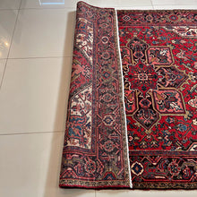 1950 HERIZ RUG 4’ 11” x 6’ 4” (MED/FEA:6164)