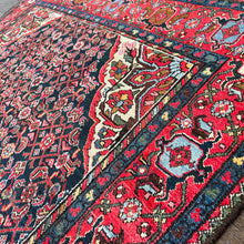 1930 TAFRESH RUG 4’ 10” x 6’ 4” (MED/FEA/MAI#657)