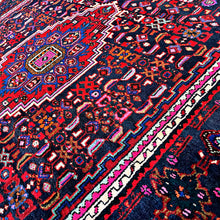 1960 QOLTUQ RUG 4’ 5” x 7’ (MED.FEA.1146)